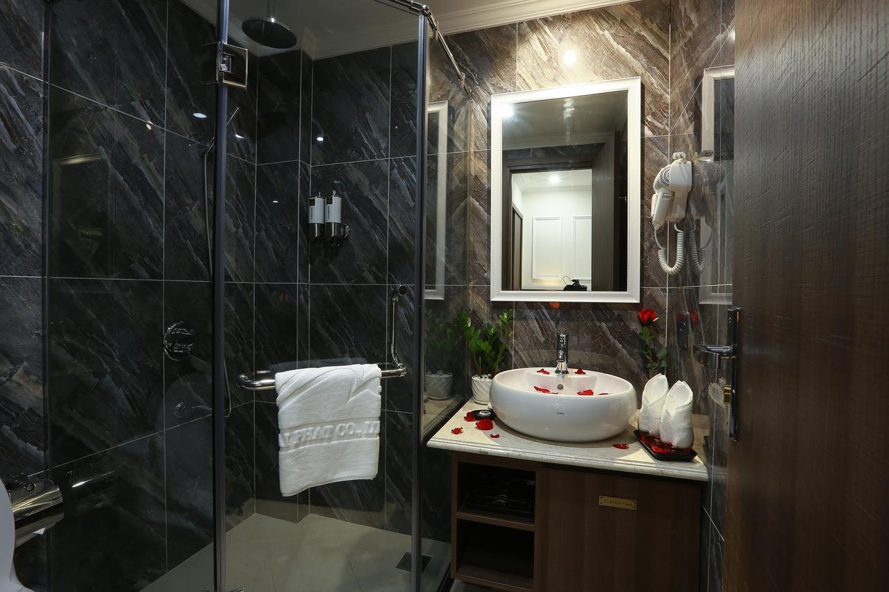 Dai Phat Hotel Hanoi Exterior foto