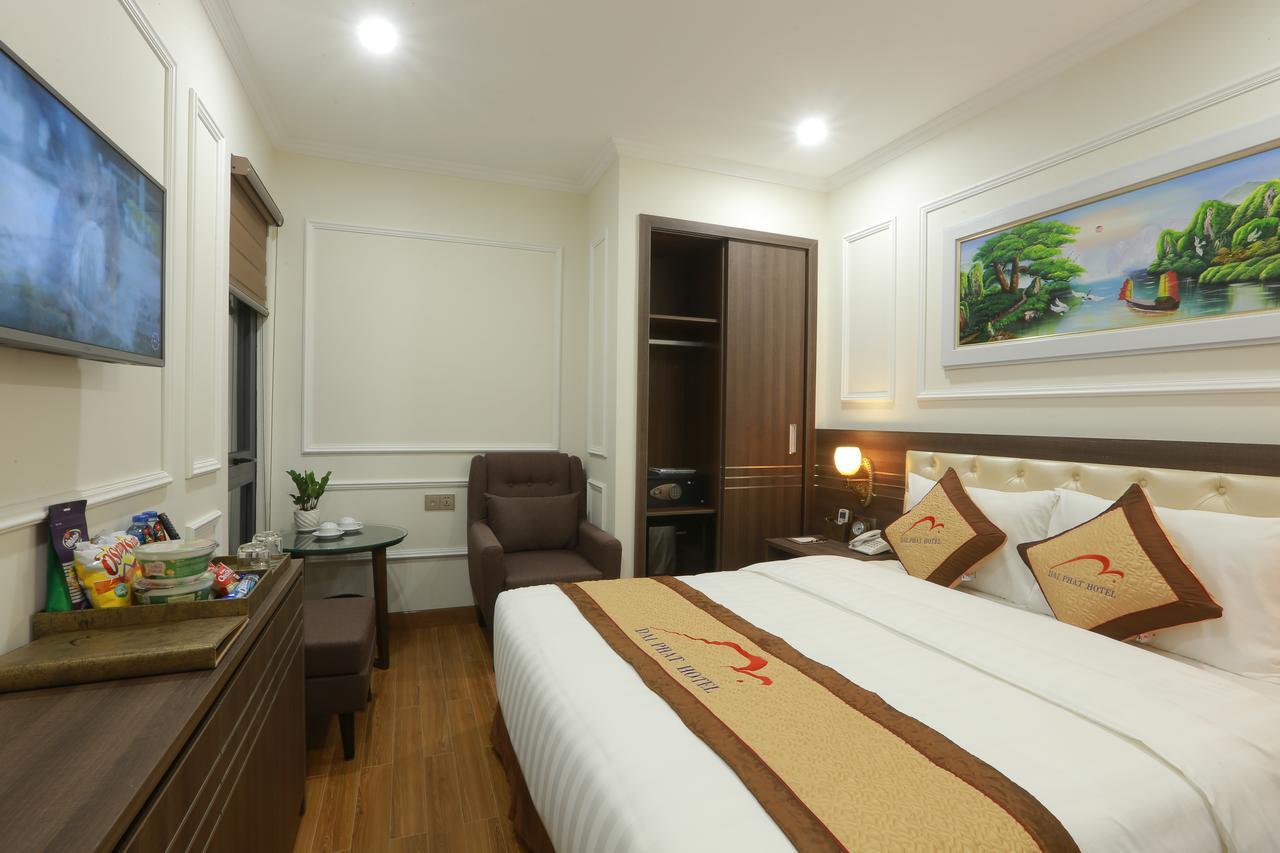Dai Phat Hotel Hanoi Exterior foto